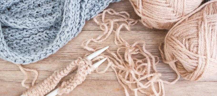 Crafts like knitting offer lessons for conveying information to employees